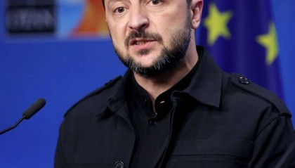 乌克兰内阁完成改组,美官员说正推进向乌交付军援