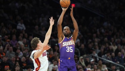 曝热火会加入杜兰特争夺战 他们有意组建三巨头