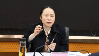 仇珂静,主动向组织交代问题