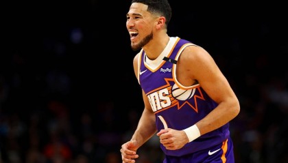 创造历史!布克2年1.45亿美元提前续约太阳