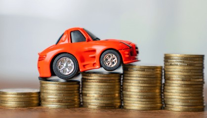 车贷诈骗调查：找白户背贷买车后转手，有人为挣3万搭几十万贷款