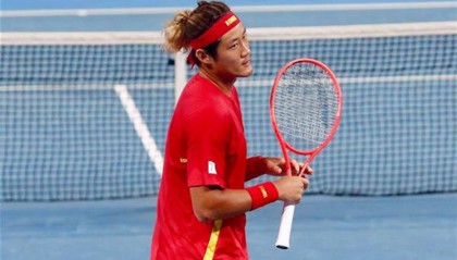 中国队止步联合杯8强,球迷们喊话中国选手“加油,澳网见”