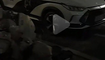 每箱200多万,一共40多箱!房间内藏有1亿元现金?官方回应