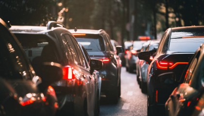 骑电动自行车,我有多“尴尬”:走哪,停哪,咋充电