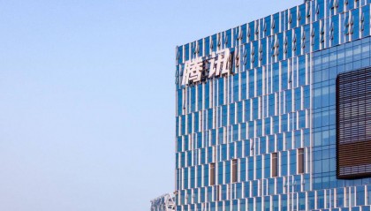 腾讯Q2日均赚7亿,刘炽平:会继续加大AI投入,但不能一味“All in”,买一大堆芯片