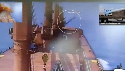 从中国出发的巨轮在红海沉没,24小时内连发两次爆炸,打法比伊朗凶狠太多