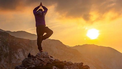 【曝光台】打卡拍照,再美也不能用生命对焦