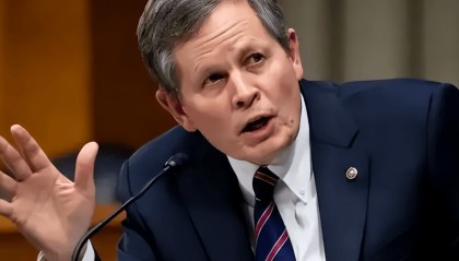 中美还是没有谈拢,美“特使”仓促回国,给中方留下两句“狠话”