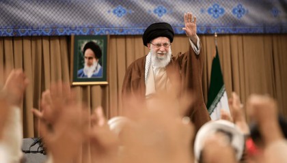 哈梅内伊:应判处内塔尼亚胡死刑