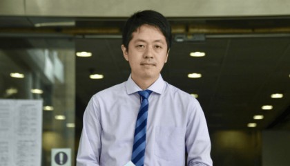 香港特区政府:依法没收反中乱港分子许智峰犯罪得益,其潜逃前后曾转移近250万港元