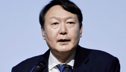 韩国法院今早批准尹锡悦逮捕令,尹锡悦方面称逮捕令不合法