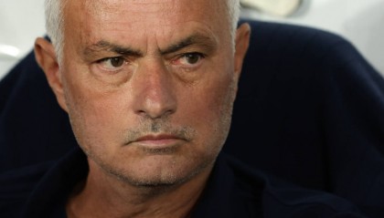 穆帅:两次欧冠冠军不会给对手施加压力!费内巴切的决战时刻