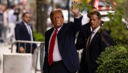 特朗普这次没料到,威胁退出北约不到24小时,欧盟新“防长”作出回应