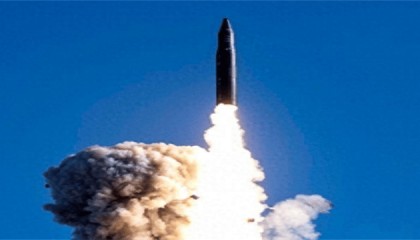 一枚东风落入夏威夷!难怪解放军急着试射,全因提前嗅到了危险