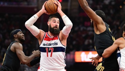 浓眉帮手要来了?曝佩林卡近日将与瓦兰会面 交易或达成