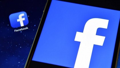 去中心化社交媒体:分析 Facebook 在区块链平台上的角色