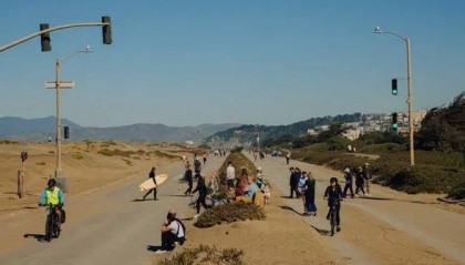 美媒:旧金山人将投票表决,是否永久关闭海岸高速一路段