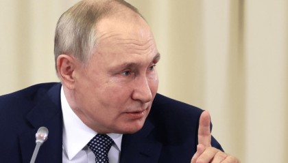 俄军取得重大战果,泽连斯基亲口承认,普京这次换了打法!