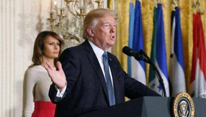 特朗普对华连开3枪,否定“台湾属于中国”?国民党递出两句话