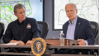 没退路!美国法案生效,拜登签字推翻承诺,中方反击书已发往美国