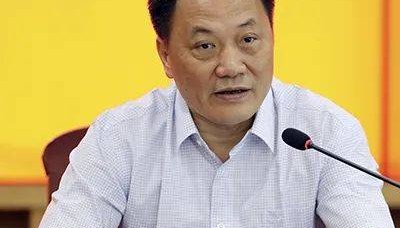 突然,李工被查!