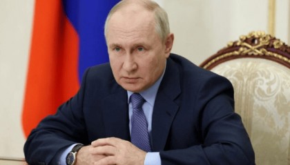 美国开价150亿美金,要买下俄领土,答不答应?扎哈罗娃回应斩钉截铁