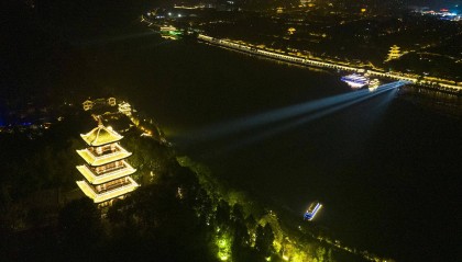 游客投诉在阆中一景区被索要597元上香费 官方:已致歉退款,景区停业整顿