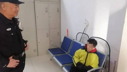 北京7岁男孩因作业不合格怕挨批独自外出,铁路警察帮忙寻回