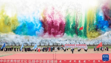 内蒙古赤峰:少数民族传统体育运动会助力暑期文旅经济