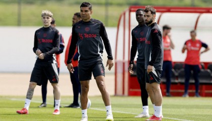 曼联“抬价联”再出手?曝三大巨星接近加盟!红魔球迷的春天要来了?