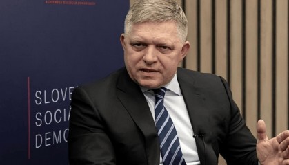 你敢停气我就断电,泽连斯基万万没料到,斯洛伐克彻底急眼了