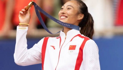 68场445记ACE!郑钦文当选年度ACE女王