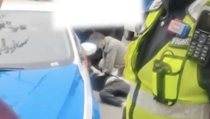 打表器5块乘客付3块,四川一的哥因乘客少付钱起争执“被气死”?公司:已赶往现场