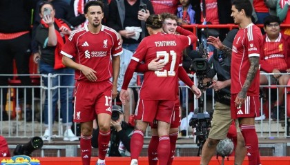 还得看杯赛冠军!近10届社区盾杯,足总杯冠军球队7次夺冠