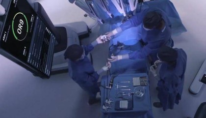 90%患者都要挨一刀,这家医院的“韭菜病”得治丨中听