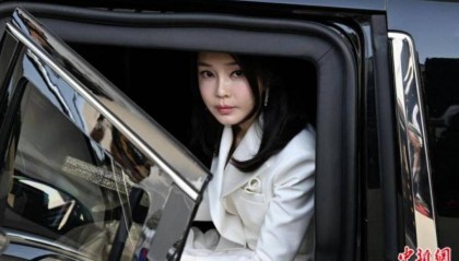 一条项链、一双鞋、三只包,金建希收受名牌奢品遭查扣