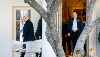 特朗普回应马斯克“特殊政府雇员任期”:总有一天他会回去运营公司,会尽可能留住他