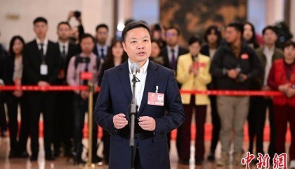 小鹏汽车何小鹏谈自动驾驶:“普通家庭用户敢用”才是成功