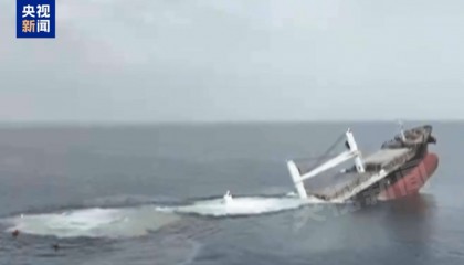 6枚导弹袭击,货轮沉没,已有4人死亡!中方发声