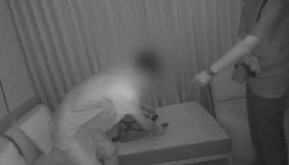 一对男女在上海某酒店神秘接头,没多久女子报警:他拿了我的钱跑了!