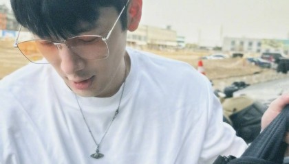 演员刘芮麟官宣结婚生子!透露去年春天领证