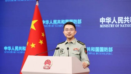 新任国防部新闻发言人正式亮相!