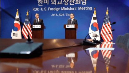 布林肯:玩归玩,闹归闹,别拿感情开玩笑