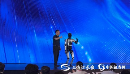 支持华为、龙芯、英伟达、英特尔!重磅国产操作系统发布