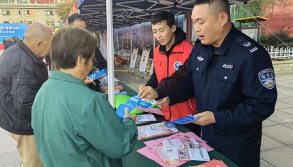 “宪”在行动 “法”在身边——宁远县文庙司法所开展宪法宣传活动