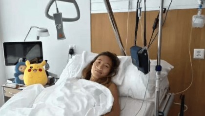 郑钦文右肘手术恢复期预计3至4周,如康复顺利仍可参加美网