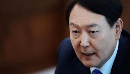 尹锡悦对华指责引热议!“中国阴谋论”是转移焦点还是自保策略?中方强硬回应成关键