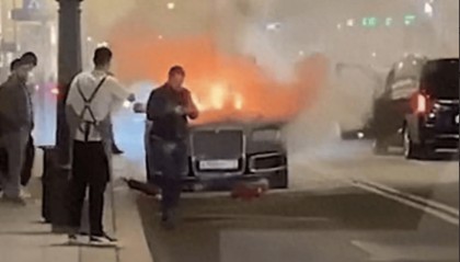 泽连斯基“预言”成真了?普京专车在莫斯科街头爆炸!幕后黑手会是谁?