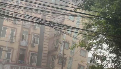 地震救援黄金72小时已过 曼德勒一处倒塌酒店尚埋着多名中国务工者|封面头条