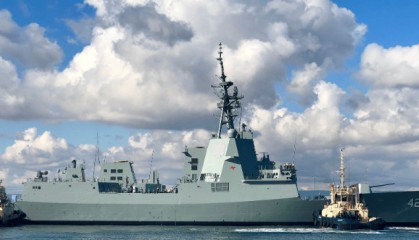 5国军舰闯台海!信号太危险,解放军3大海域实弹射击,全球紧盯